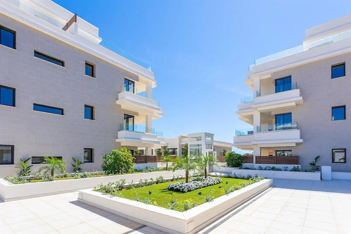 Panoramic Views & Walk To Beach! La Cala De Mijas Apartment